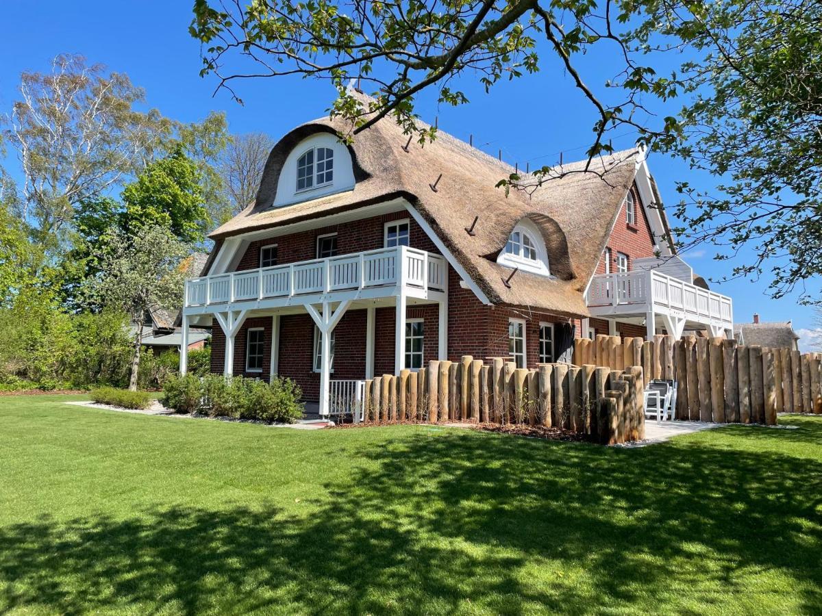 Groners Ahrenshoop Villa Buitenkant foto